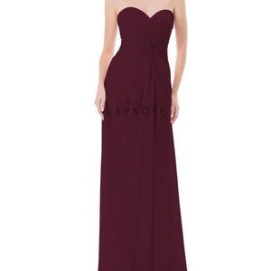 Bill Levkoff Style 484 in Wine (size 10)